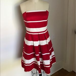 Vineyard Vines Strapless Dress